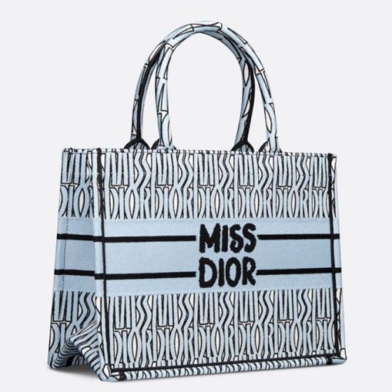 Borsa Dior Media Book Tote Bag Blu Miss Dior Allover Embroidery Replica originale di alta qualità Miglior Falso Borsa Dior Media Book Tote Bag Blu Miss Dior Allover Embroidery Economiche Premium