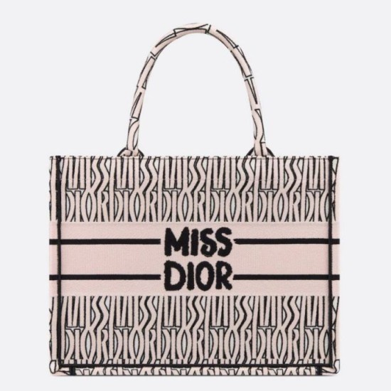 Perfette Qualità Repliche Dior Medium Book Tote Bag Pink Miss Dior Allover Embroidery Imitazione Replica perfetta Dior Medium Book Tote Bag Pink Miss Dior Allover Embroidery Imitazione Outlet Online