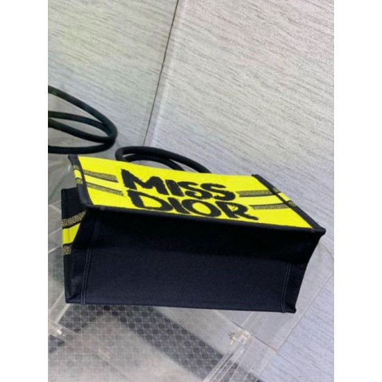 Miglior Falso Borsa Dior Media Book Tote Bag Giallo e Blu Miss Dior Graffiti Embroidery Economiche Premium