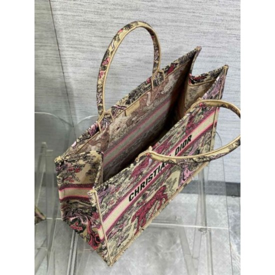 Migliore Repliche Borsa Dior grande Dioriviera Book Tote in rafia con ricamo Toile de Jouy Sauvage rosa Economiche Outlet Online