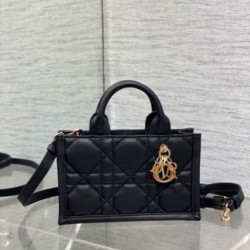 Replica perfetta Dior Mini Book Tote Bag con Tracolla Nera Macrocannage Pelle di Vitello Imitazione Outlet Online