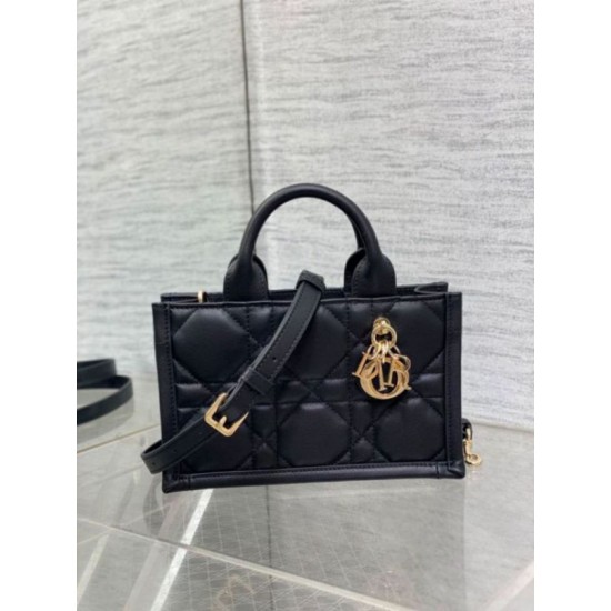 Replica perfetta Dior Mini Book Tote Bag con Tracolla Nera Macrocannage Pelle di Vitello Imitazione Outlet Online