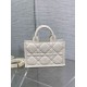 Miglior Falso Dior Mini Book Tote Bag con Tracolla Bianca Macrocannage Pelle di Vitello Economiche Premium