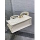 Miglior Falso Dior Mini Book Tote Bag con Tracolla Bianca Macrocannage Pelle di Vitello Economiche Premium