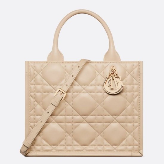Replica perfetta Borsa Dior piccola book tote con tracolla Pelle di vitello macrocannage beige Imitazione Outlet Online