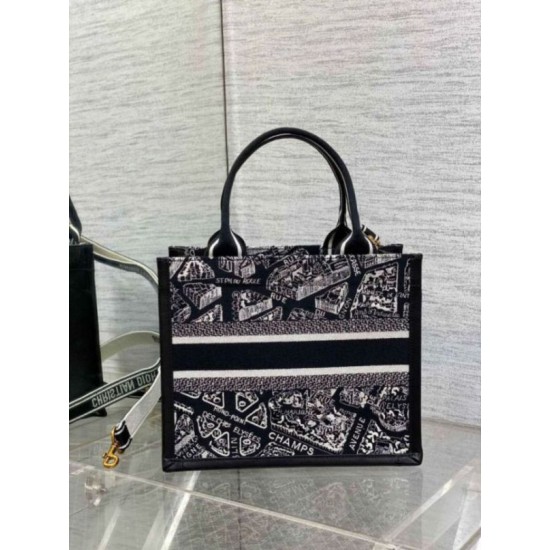 Replica perfetta Borsa Dior piccola Book Tote con tracolla Ricamo Plan de Paris e pelle di vitello nera Imitazione Outlet Online