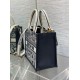 Migliore Repliche Borsa Dior piccola Book Tote con tracolla Ricamo Toile de Jouy Reverse e pelle di vitello blu Economiche Outlet Online