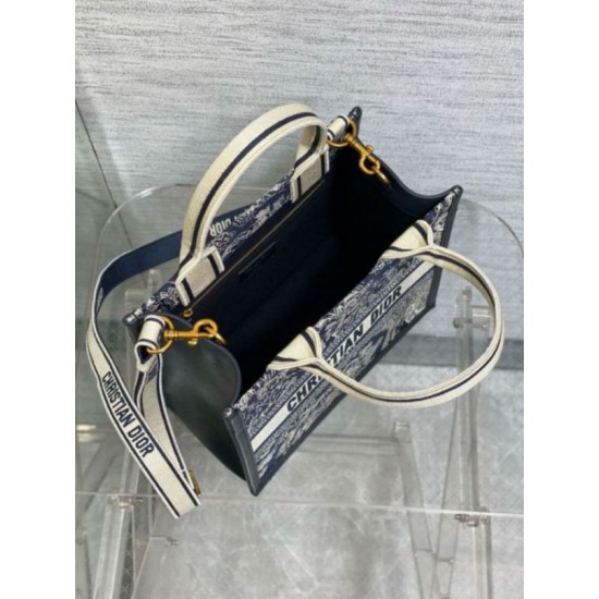 Migliore Repliche Borsa Dior piccola Book Tote con tracolla Ricamo Toile de Jouy Reverse e pelle di vitello blu Economiche Outlet Online