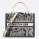 Migliore Repliche Borsa Dior piccola Book Tote con tracolla Ricamo Toile de Jouy Reverse e pelle di vitello blu Economiche Outlet Online