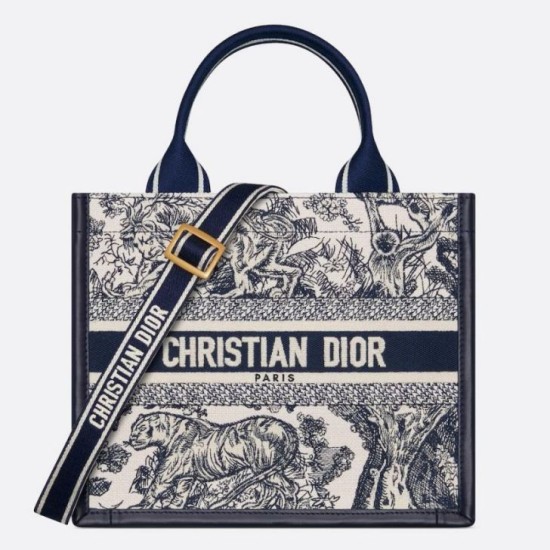 Replica perfetta Dior Small Book Tote Bag con tracolla Toile de Jouy Sauvage Embroidery con pelle di vitello blu Imitazione Outlet Online