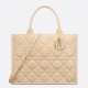 Dior Medium Book Tote Bag con tracolla Beige Macrocannage Replica originale di alta qualità Replica perfetta Dior Medium Book Tote Bag con tracolla Beige Macrocannage Imitazione Outlet Online