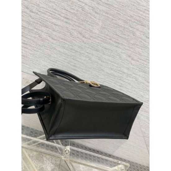 Miglior Falso Borsa tote Dior media a libro con tracolla Pelle di vitello macrocannage nera Economiche Premium