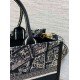 Migliore Replica Dior Medium Book Tote Bag con tracolla Plan de Paris Embroidery e pelle di vitello nera Imitazioni Outlet Italia Migliore Repliche Dior Medium Book Tote Bag con tracolla Plan de Paris Embroidery e pelle di vitello nera Economiche Outlet Online
