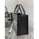 Migliore Replica Dior Medium Book Tote Bag con tracolla Plan de Paris Embroidery e pelle di vitello nera Imitazioni Outlet Italia Migliore Repliche Dior Medium Book Tote Bag con tracolla Plan de Paris Embroidery e pelle di vitello nera Economiche Outlet Online
