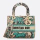 Miglior Falso Dior Dioriviera Lady D-Lite Medium Bag Raffia con ricamo Toile de Jouy Sauvage verde Economiche Premium