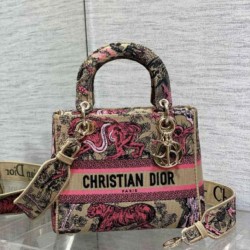 Replica perfetta Dior Dioriviera Lady D-Lite Medium Bag Raffia con ricamo Toile de Jouy Sauvage rosa Imitazione Outlet Online