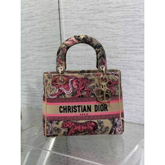 Replica perfetta Dior Dioriviera Lady D-Lite Medium Bag Raffia con ricamo Toile de Jouy Sauvage rosa Imitazione Outlet Online