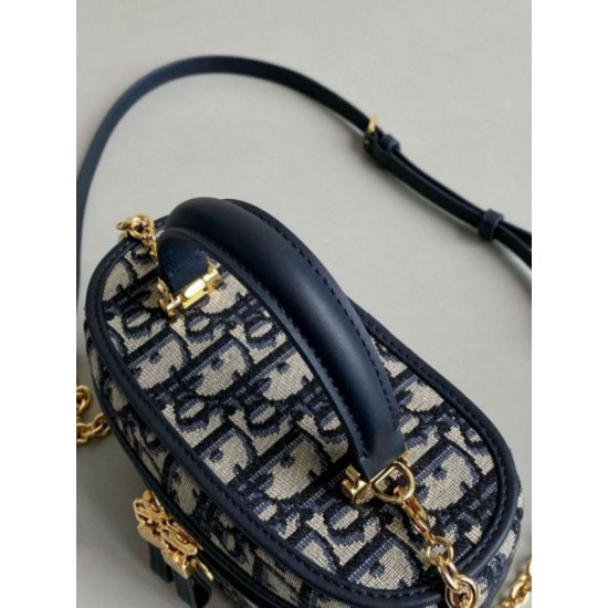 Repliche Dior 30 Montaigne Mini Vanity Case Blu Oblique Jacquard Imitazioni Premium Migliore Repliche Dior 30 Montaigne Mini Vanity Case Blu Oblique Jacquard Economiche Outlet Online