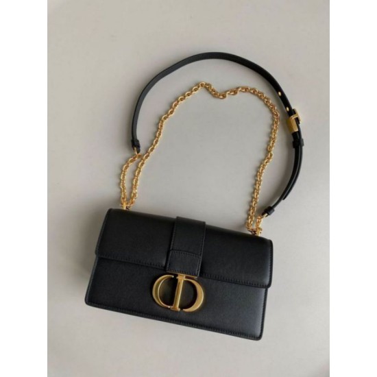 Miglior Falso Borsa Dior 30 Montaigne East-West con catena Pelle di vitello nera Economiche Premium
