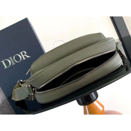 Perfette Qualità Repliche Dior Rider 2.0 Borsa a tracolla con cerniera Khaki Gravity Imitazione Migliore Repliche Dior Rider 2.0 Borsa a tracolla con cerniera Khaki Gravity Economiche Outlet Online