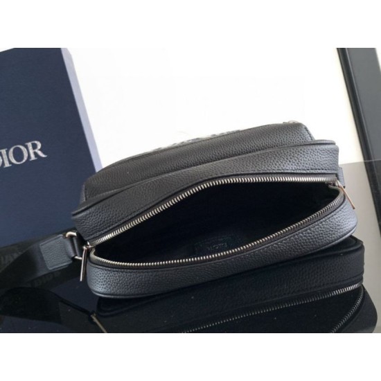 Migliore Replica Dior Rider 2.0 Borsa a tracolla con cerniera Beige Oblique con Nero Imitazioni Outlet Italia Replica perfetta Dior Rider 2.0 Borsa a tracolla con cerniera Beige Oblique con Nero Imitazione Outlet Online