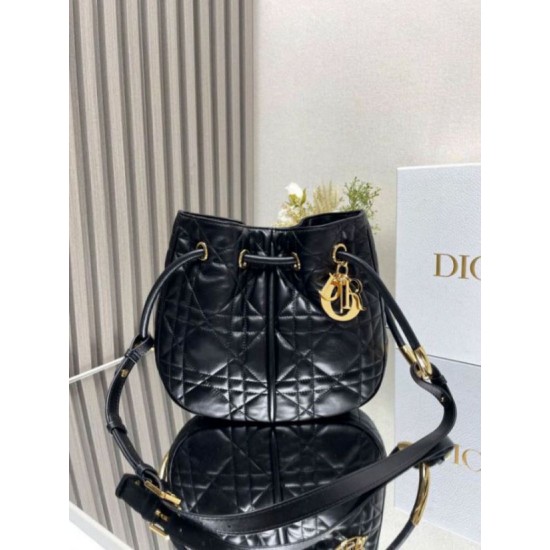Perfette Qualità Repliche Dior Nolita Media Borsa Nera Macrocannage Pelle di Agnello Imitazione