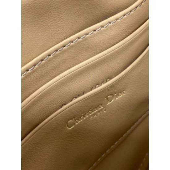 Migliore Repliche Dior Saddle Rodeo Pouch Biscuit Goatskin Economiche Outlet Online