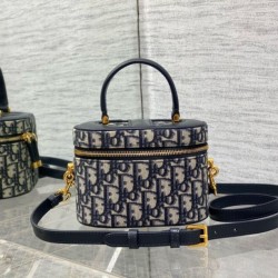 Miglior Falso Dior Small CD Signature Vanity Case Blue Oblique Jacquard Economiche Premium