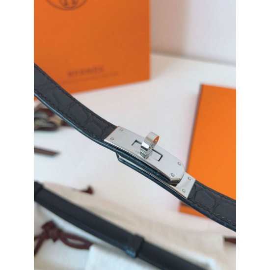 Replica Cintura Hermès Kelly 18 in alligatore nero lucido imitazione Falso