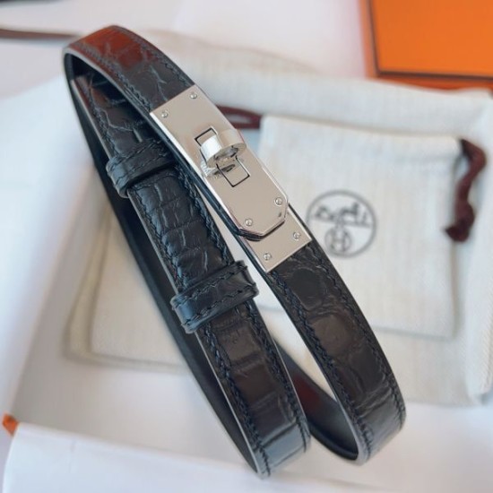 Replica Cintura Hermès Kelly 18 in alligatore nero lucido imitazione Falso