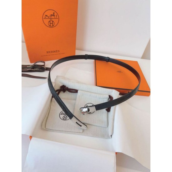 Replica Cintura Hermès Kelly 18 in alligatore nero lucido imitazione Falso