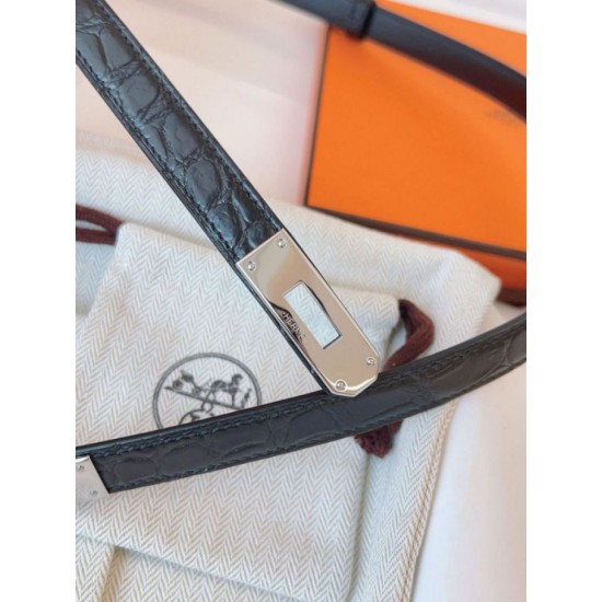 Replica Cintura Hermès Kelly 18 in alligatore nero lucido imitazione Falso