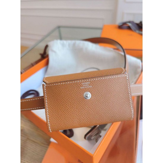 Replica Cintura Hermès Kelly Pocket 18 in vitello Epsom color oro imitazione Falso
