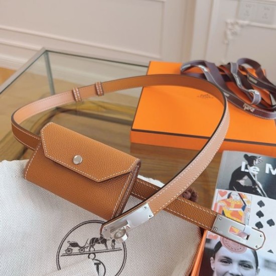 Replica Cintura Hermès Kelly Pocket 18 in vitello Epsom color oro imitazione Falso