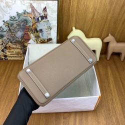 Replica Borsa a spalla Hermes Birkin Light 29 Taupe Clemence imitazione Falso