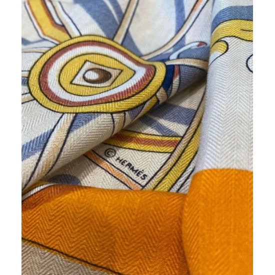 Replica Hermes Beige/Arancione Auto in Equilibrio Scialle 140 imitazione Falso