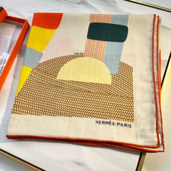 Replica Hermes Beige Il mio primo scialle galoppo 140 imitazione Falso