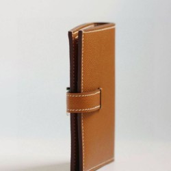 Replica Portafoglio compatto Hermès Bearn fatto a mano in pelle di vitello Epsom oro imitazione Falso