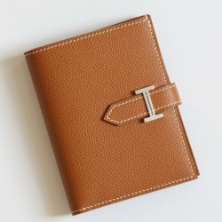Replica Portafoglio compatto Hermès Bearn fatto a mano in pelle di vitello Epsom oro imitazione Falso