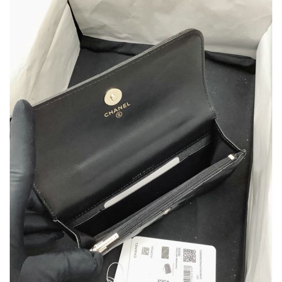 Migliore Repliche Porta cellulare con patta e catena nera AP3575 Economiche Outlet Online