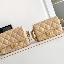 Replica perfetta Borsa con patta in pelle di agnello AS2409 Beige Imitazione Outlet Online