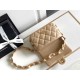 Replica perfetta Borsa con patta in pelle di agnello AS2409 Beige Imitazione Outlet Online