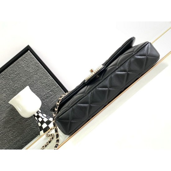 Migliore Repliche Borsa con patta in pelle di agnello nera AS3791 Economiche Outlet Online