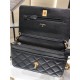Perfette Qualità Repliche Portafoglio con catena WOC in pelle di agnello AP1450 Nero Imitazione