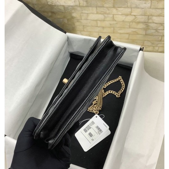 Repliche Portafoglio WOC in pelle di agnello nero AP3297 Imitazioni Premium Replica perfetta Portafoglio WOC in pelle di agnello nero AP3297 Imitazione Outlet Online