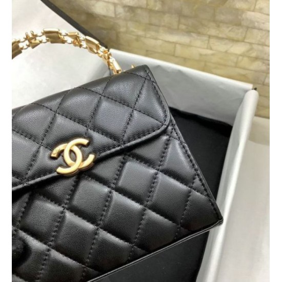 Miglior Falso Mini pochette con manico con catena nera AP2945 Economiche Premium