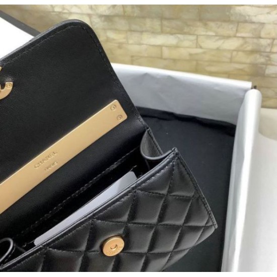 Miglior Falso Mini pochette con manico con catena nera AP2945 Economiche Premium
