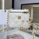 Migliore Repliche Borsa Mini Vanity Case AP1147 bianca Economiche Outlet Online