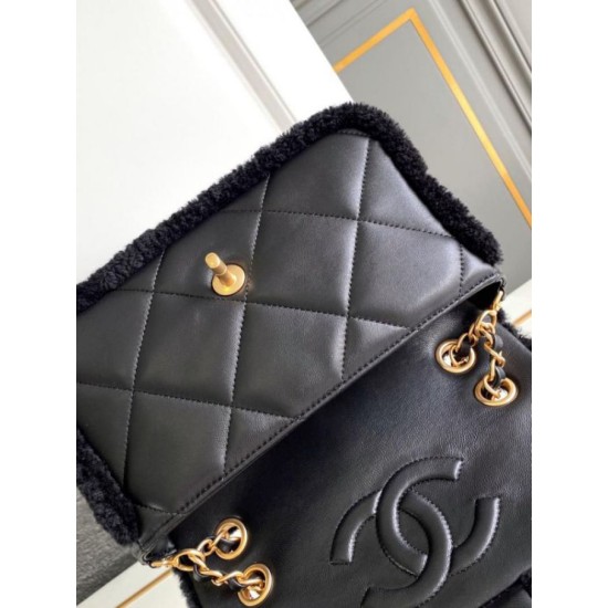 Miglior Falso Borsa con patta in pelle di agnello shearling AS5149 Nera Economiche Premium
