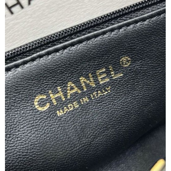 Perfette Qualità Repliche Borsa piccola con patta con manico superiore nera AS4023 Imitazione
